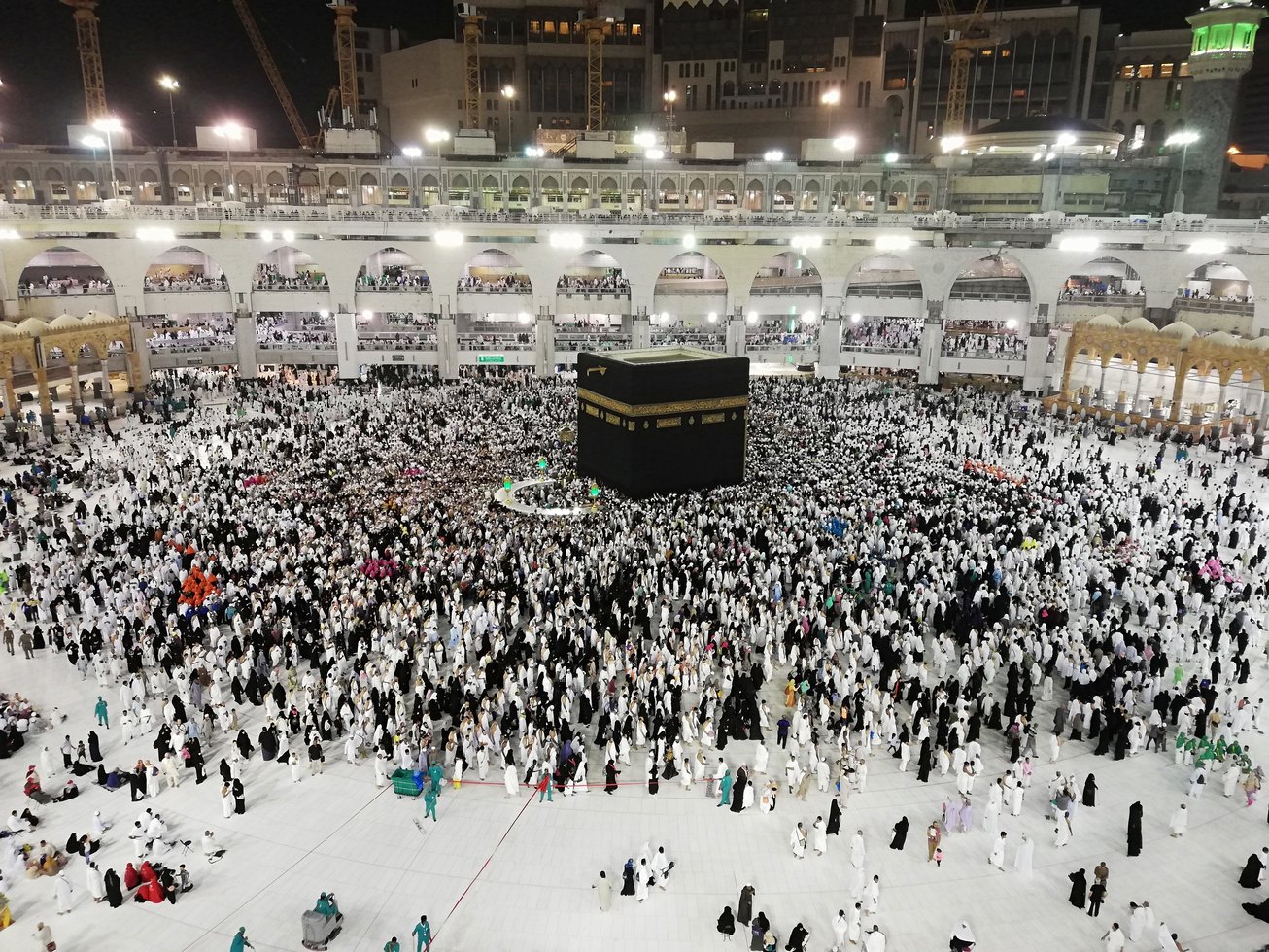 Muslim people visiting Kaaba sacred site